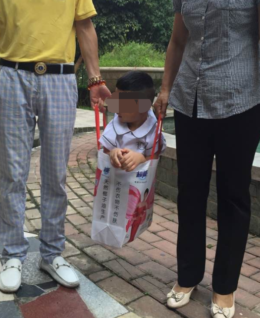 無(wú)紡布手提袋也瘋狂